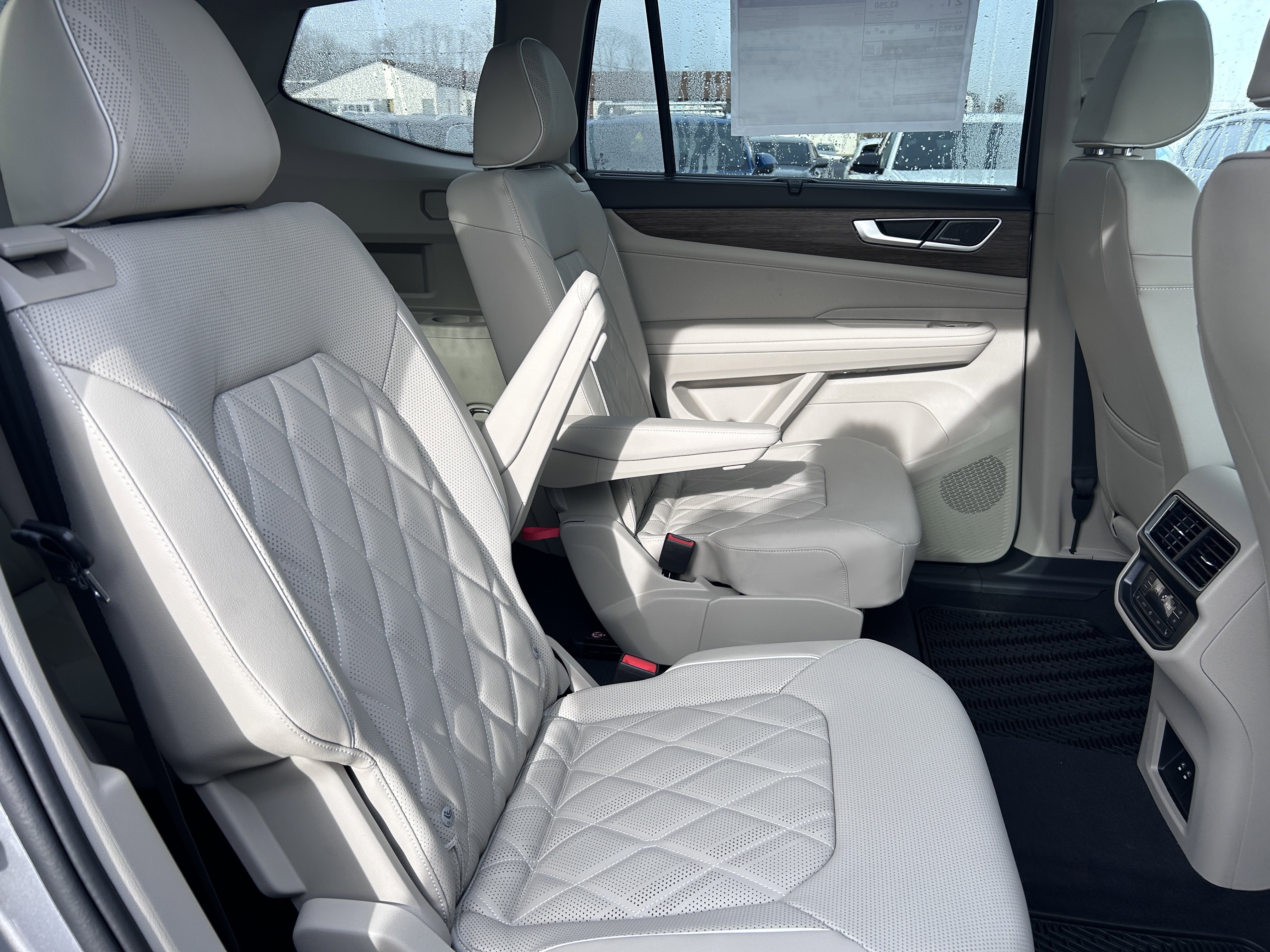 New 2026 Volkswagen Atlas SEL Premium R-Line image 29