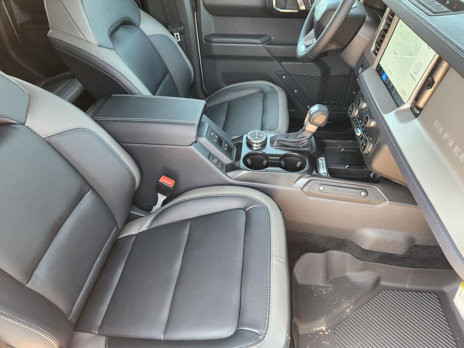 New 2025 Ford Bronco Outer Banks image 12