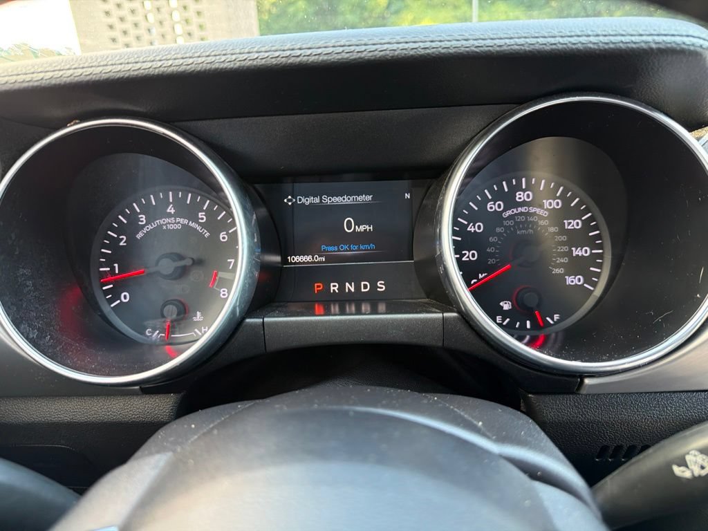 Used 2019 Ford Mustang GT Premium RWD image 32