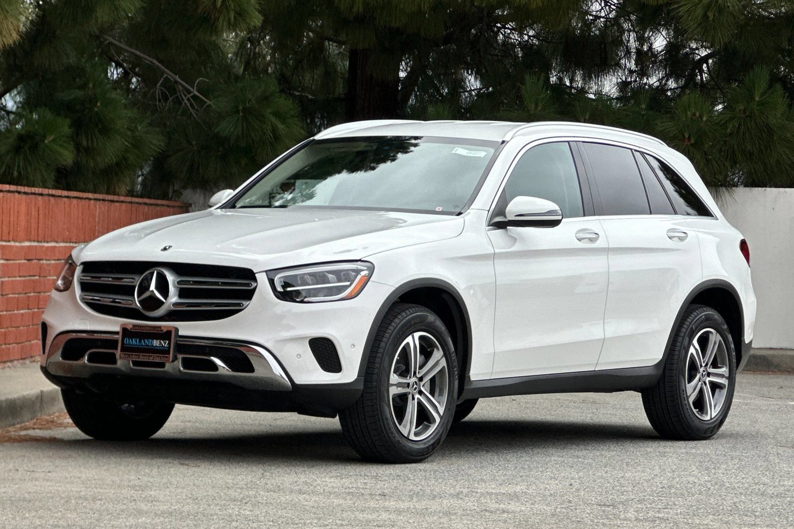 Used 2021 Mercedes-Benz GLC 300 4MATIC image 9