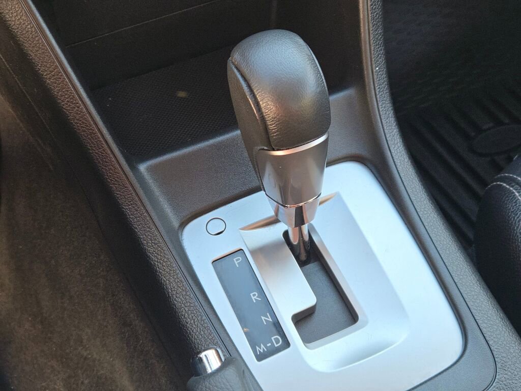 Used 2013 Subaru Impreza 2.0i Limited image 24