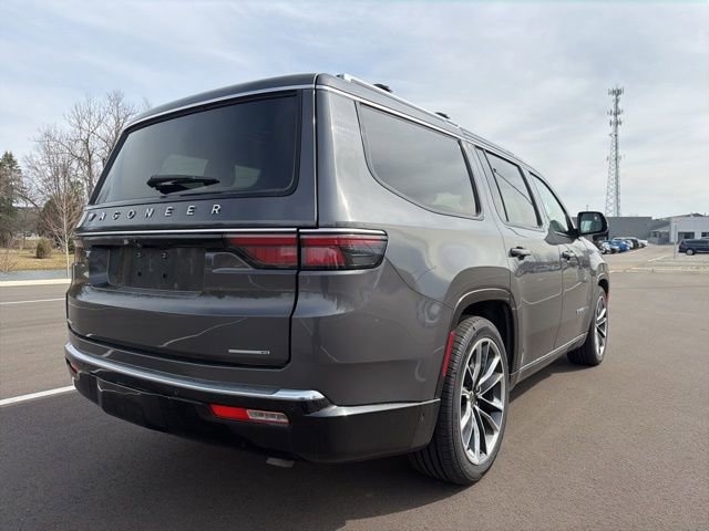 Used 2022 Jeep Wagoneer Series III w/ Premium Group I image 5