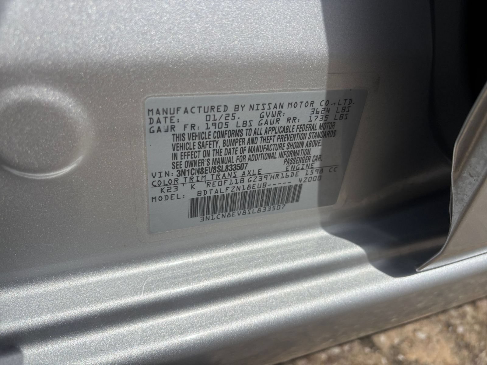Used 2025 Nissan Versa SV FWD image 27