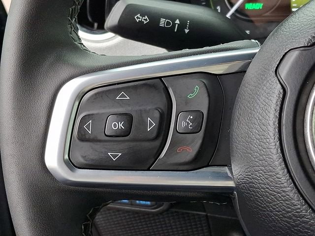 Used 2025 Jeep Wrangler Unlimited Sahara w/ Safety Group image 22