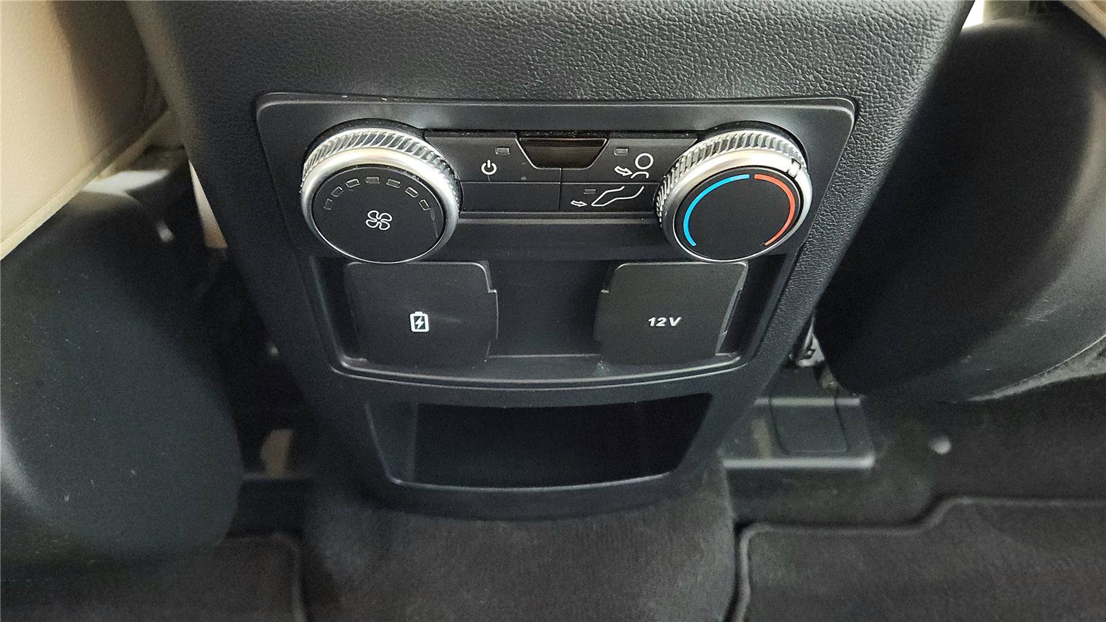 Used 2021 Ford Explorer XLT w/ Equipment Group 202A image 16