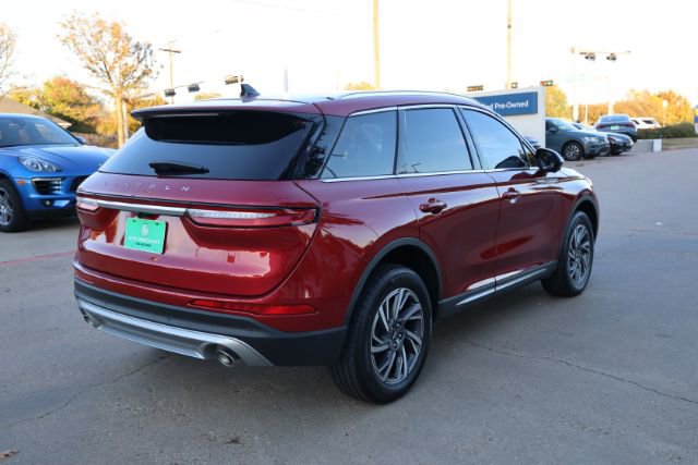 Used 2025 Lincoln Corsair FWD w/ Equipment Group 101A image 5