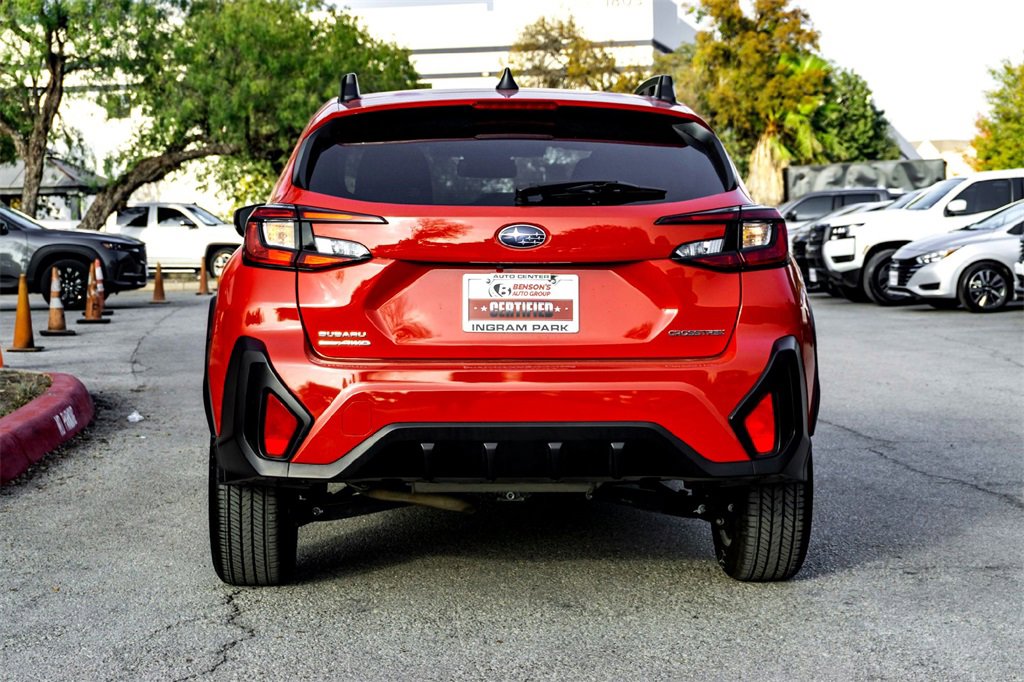 Used 2024 Subaru Crosstrek 2.0i Premium image 6