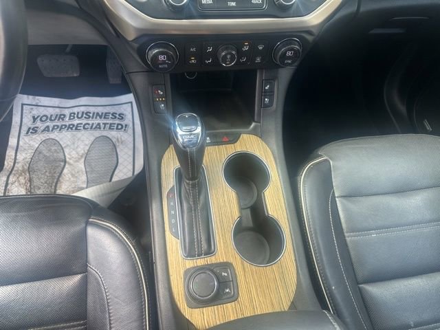 Used 2018 GMC Acadia Denali w/ Technology Package FWD image 8