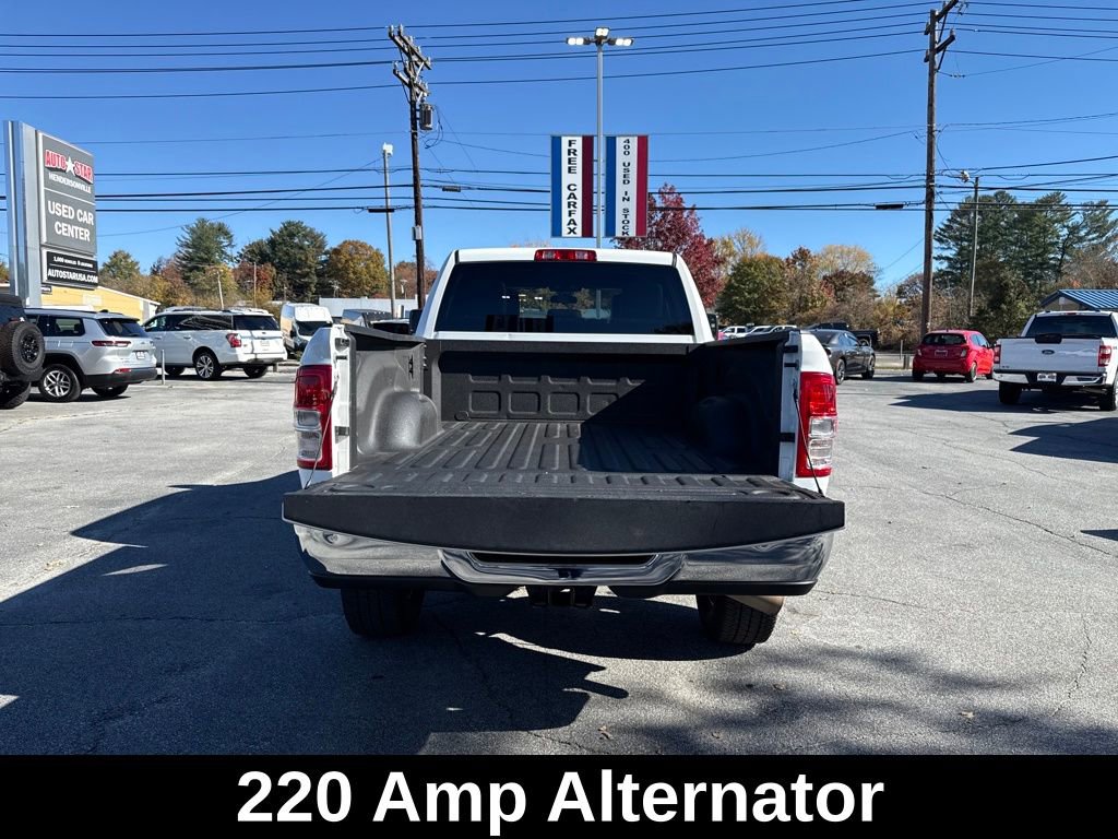 Used 2023 RAM 2500 Tradesman w/ Chrome Appearance Group image 15
