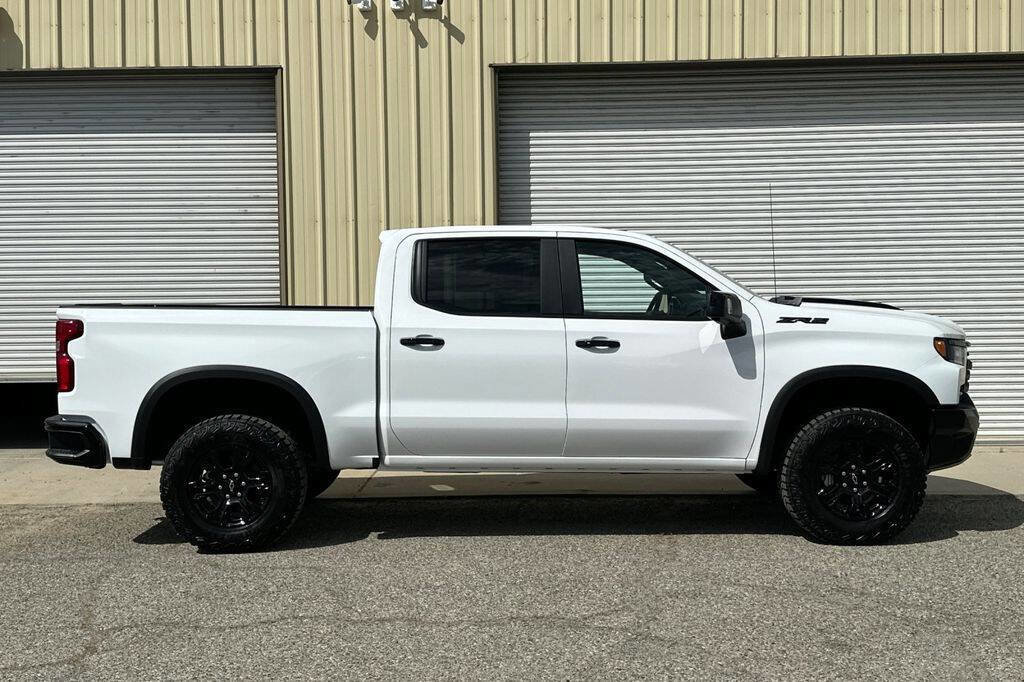 New 2026 Chevrolet Silverado 1500 ZR2 image 8