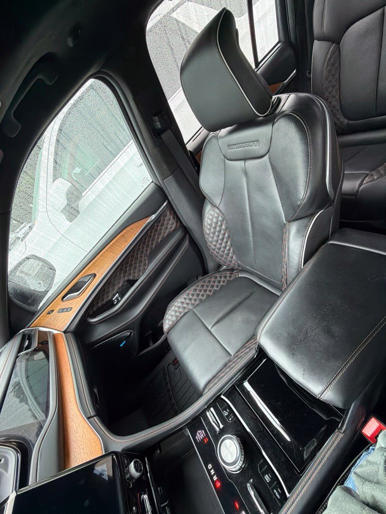 Used 2022 Jeep Grand Cherokee Summit AWD/4WD image 17