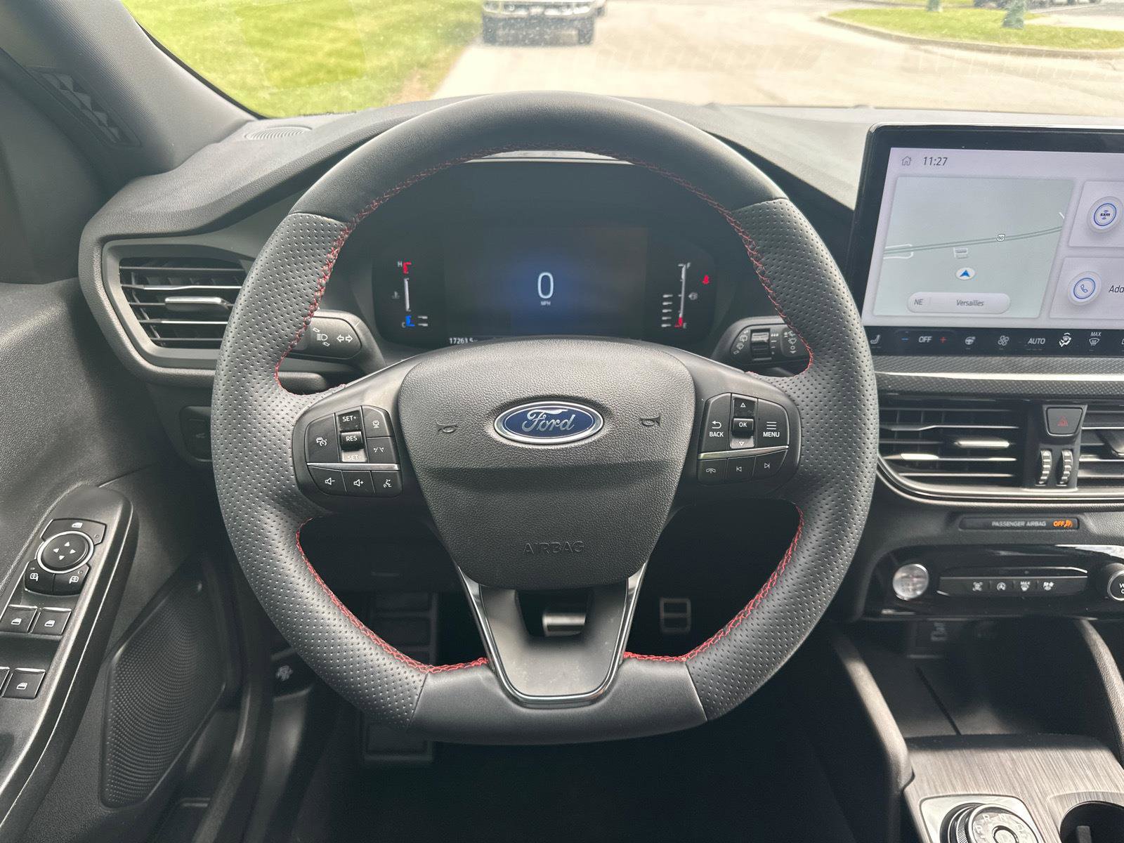 Used 2023 Ford Escape ST-Line w/ Tech Pack #1 FWD image 13