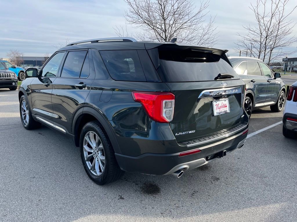 Used 2022 Ford Explorer Limited w/ Equipment Group 301A image 5