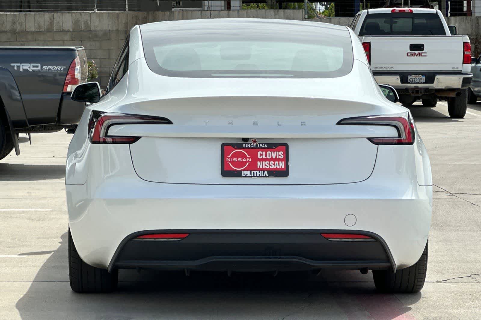 Used 2025 Tesla Model 3 Long Range RWD image 8
