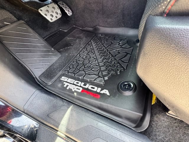 Used 2025 Toyota Sequoia TRD Pro AWD/4WD image 37