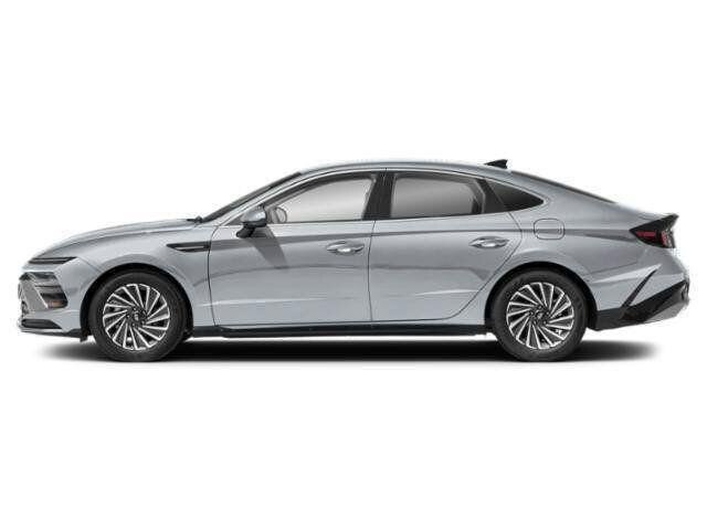 New 2026 Hyundai Sonata SEL FWD image 2