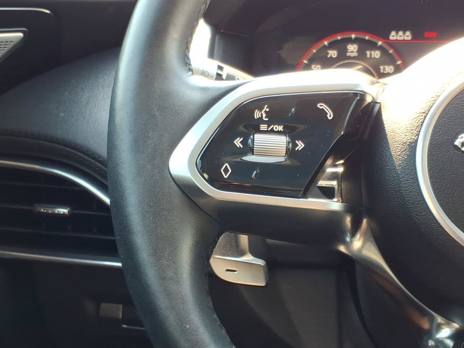 Used 2020 Jaguar XE S RWD image 26