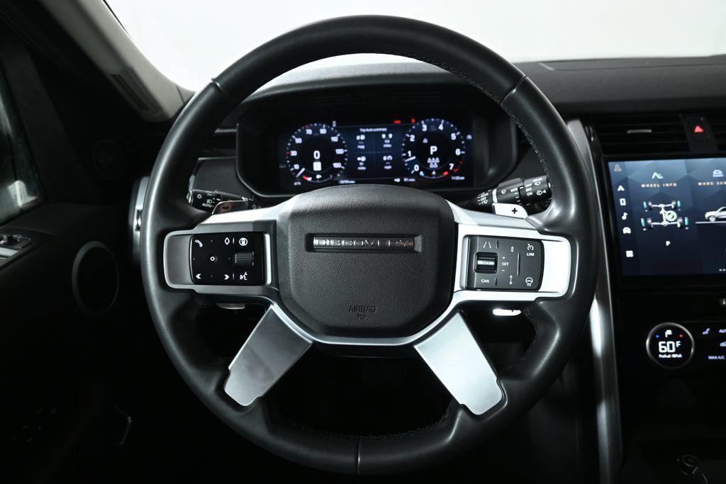 Used 2024 Land Rover Discovery S AWD/4WD image 46