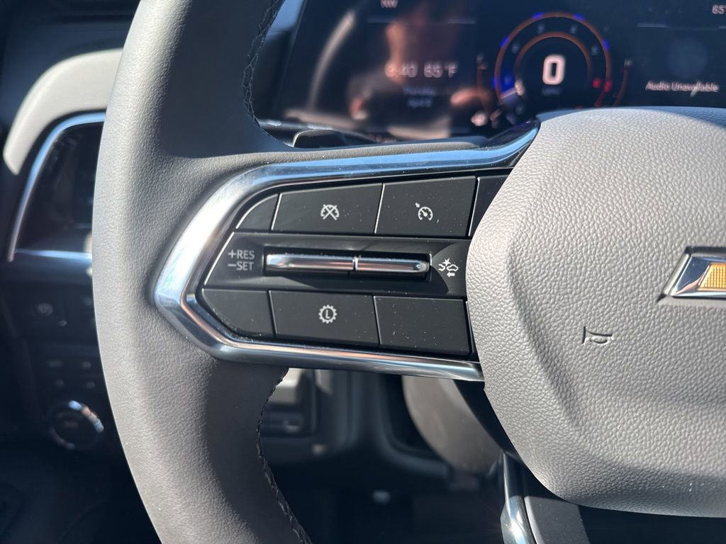 New 2026 Chevrolet Suburban LS image 15