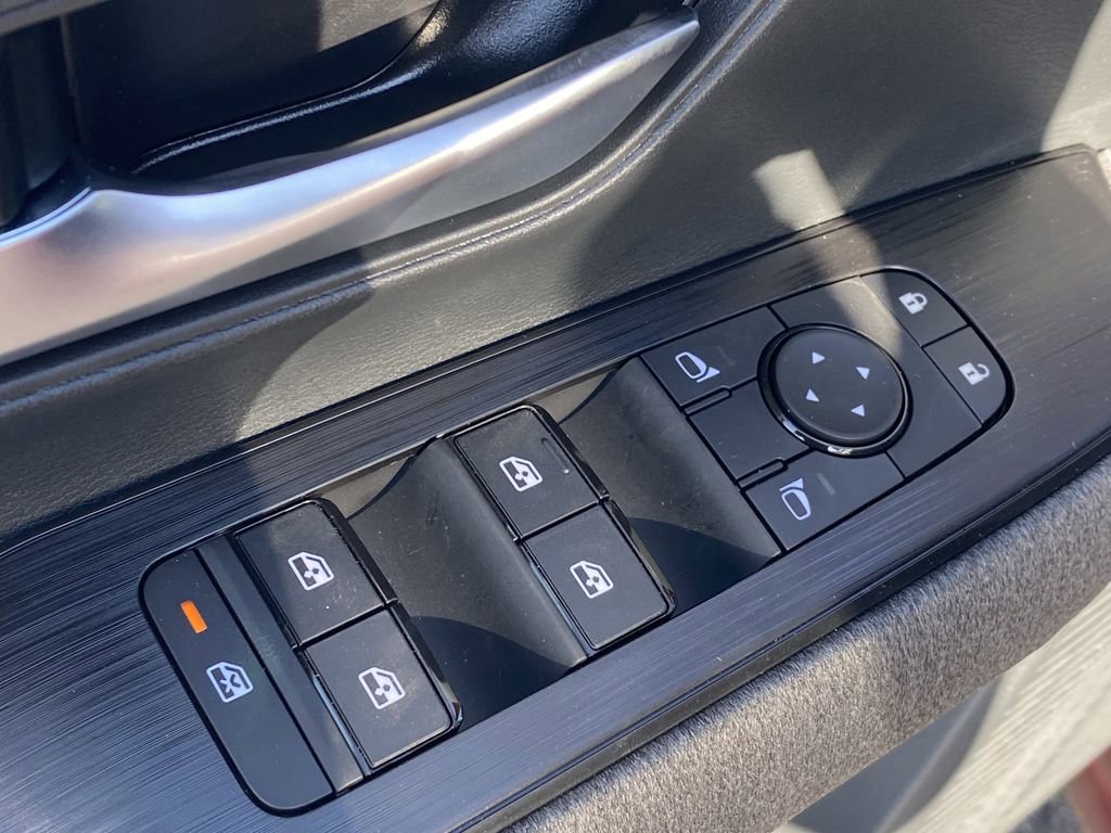 New 2026 Nissan Kicks SV image 15