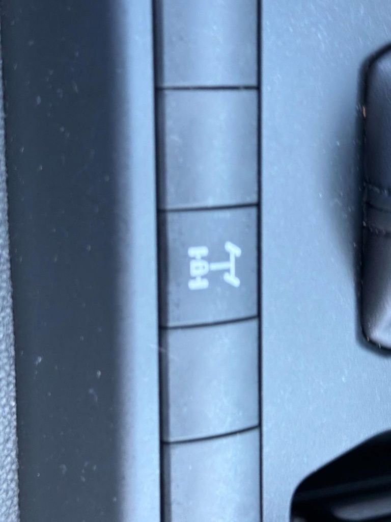 Certified 2025 Toyota 4Runner TRD Off-Road image 19