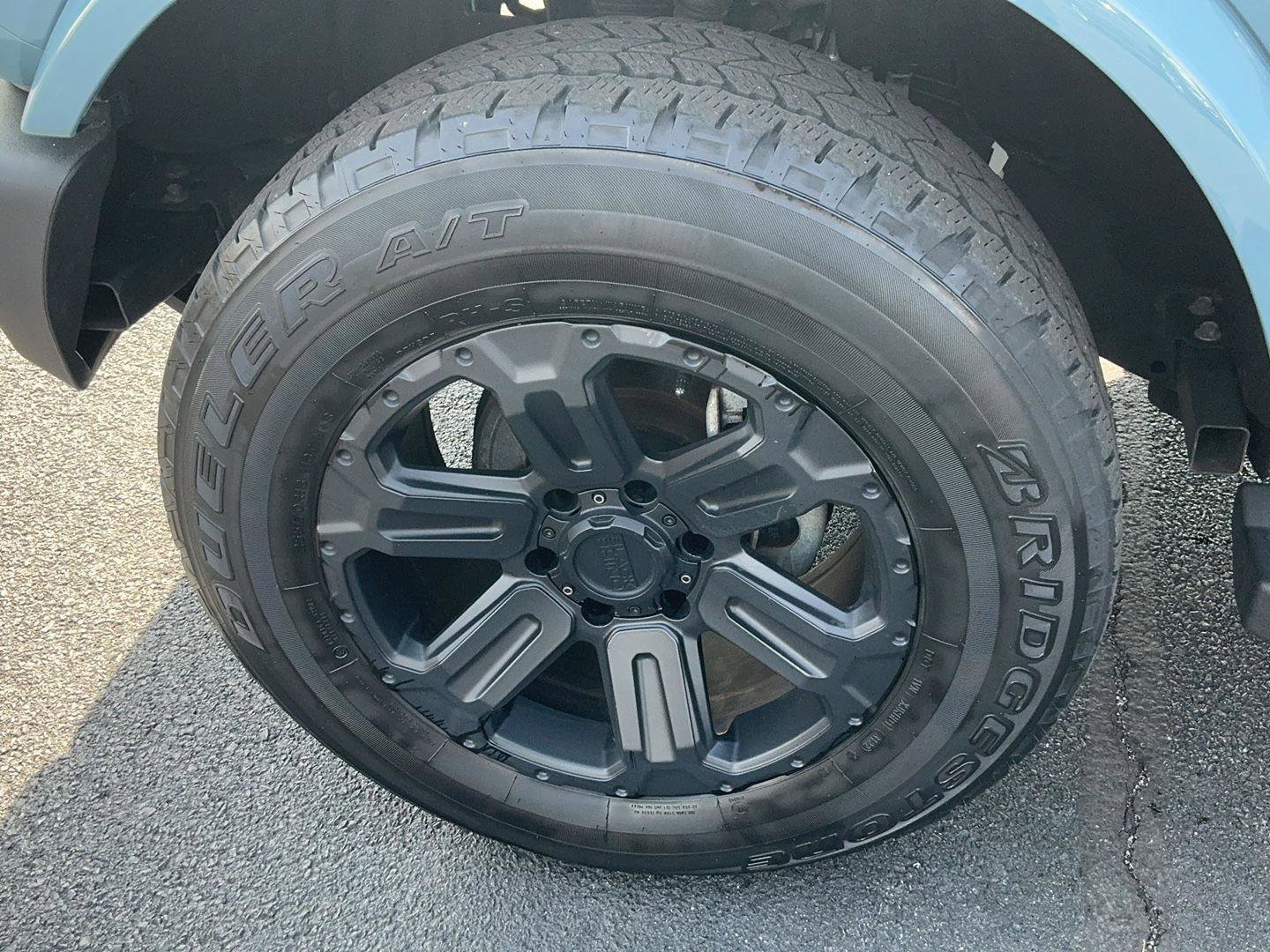 Used 2022 Ford Bronco Outer Banks image 13