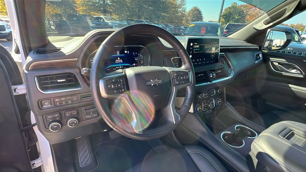 Used 2022 Chevrolet Tahoe Z71 w/ Luxury Package image 25