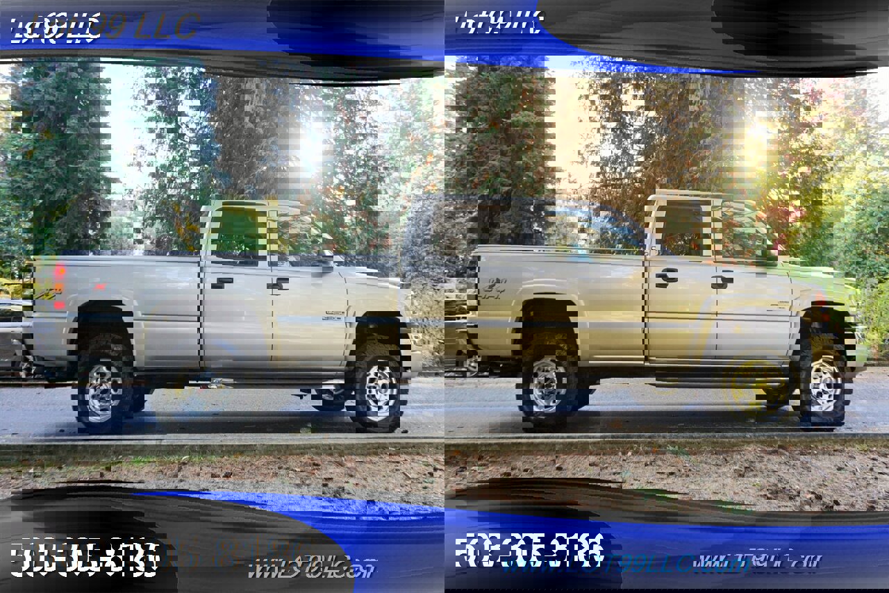 Used 2005 GMC Sierra 3500 SLT w/ Heavy-Duty Power Package image 8