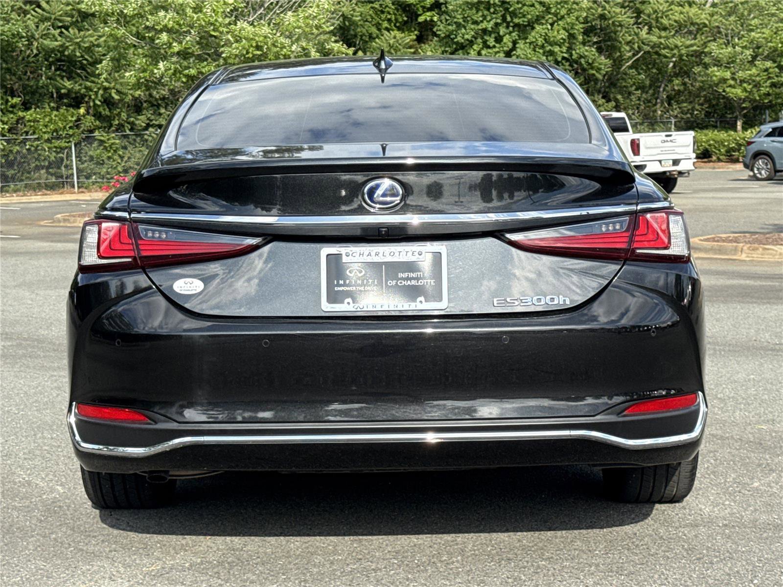 Used 2022 Lexus ES 300h w/ Premium Package FWD image 29