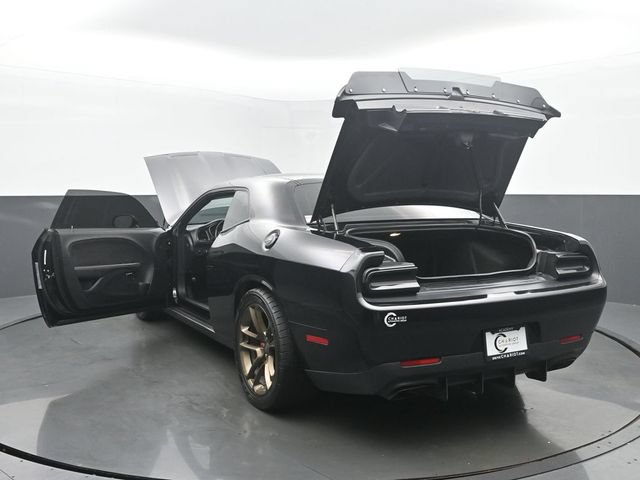 Used 2020 Dodge Challenger SRT Hellcat w/ Plus Package RWD image 57