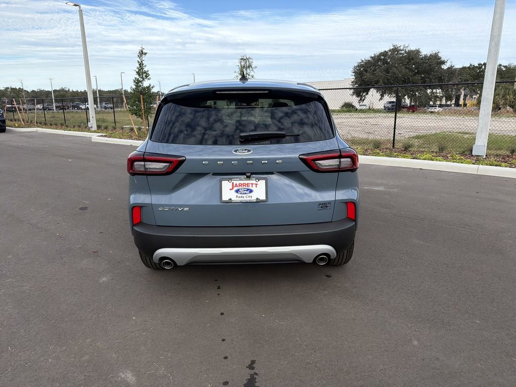 New 2026 Ford Escape Active FWD image 5