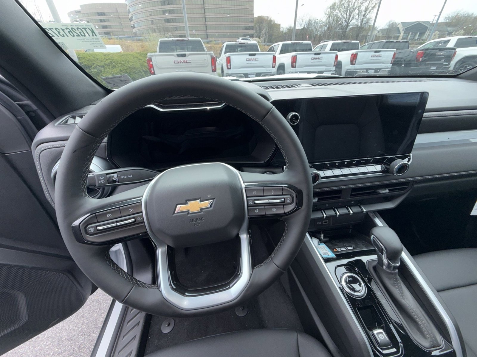 New 2026 Chevrolet Colorado LT w/ LT Convenience Package AWD/4WD image 16