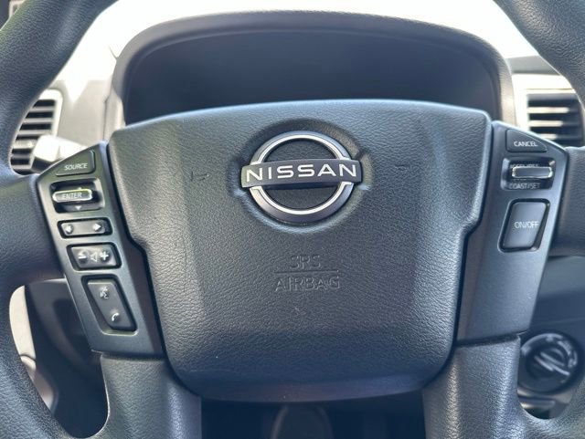 Used 2022 Nissan Frontier SV AWD/4WD image 19