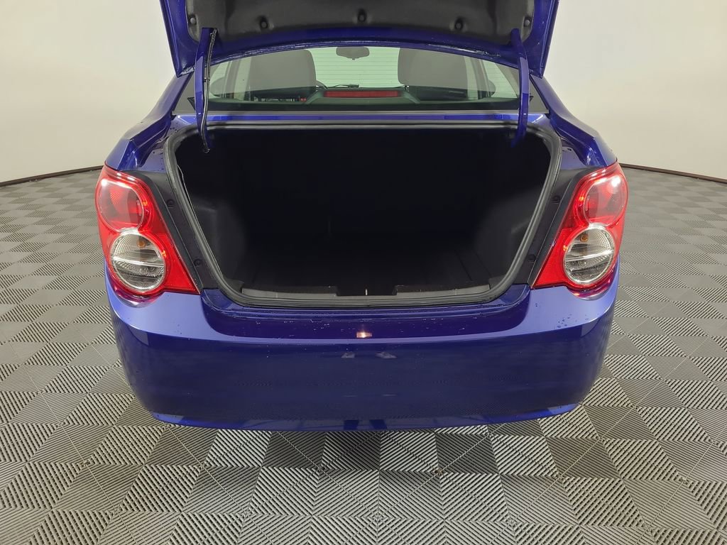 Used 2013 Chevrolet Sonic LT image 21