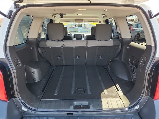 Used 2015 Nissan Xterra S image 26