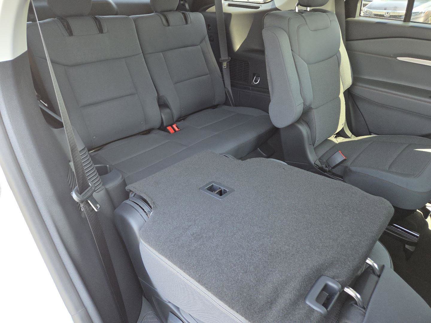 New 2026 Ford Explorer Active AWD/4WD image 15