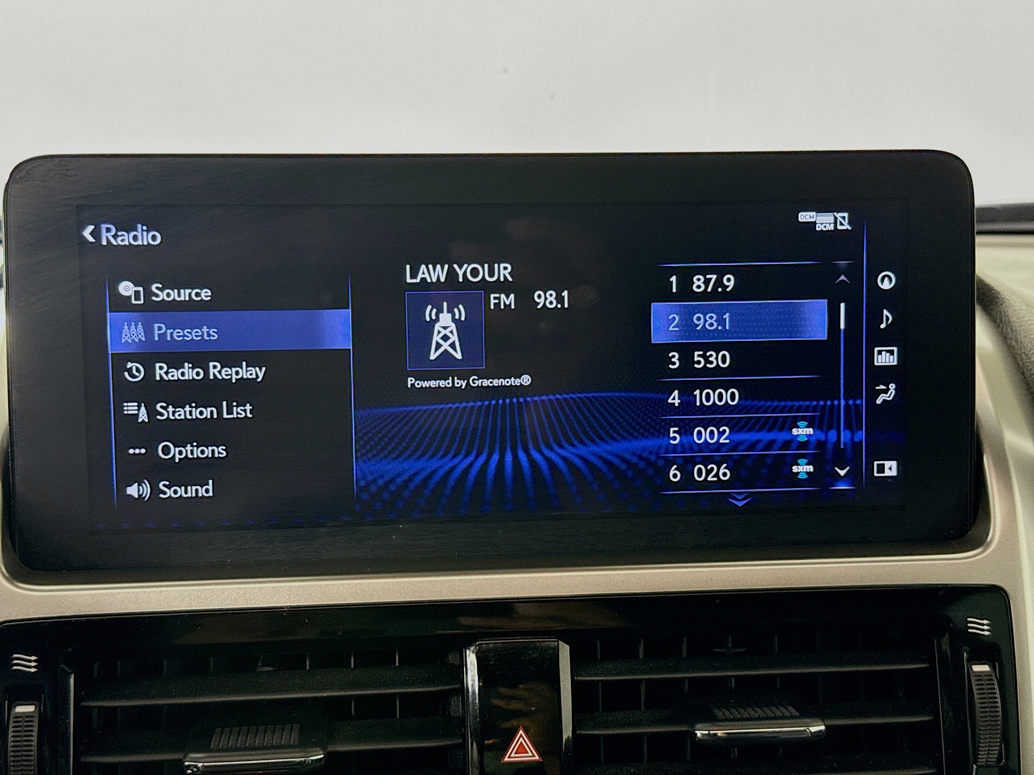 Used 2023 Lexus GX 460 Luxury w/ Sport Design Package AWD/4WD image 15