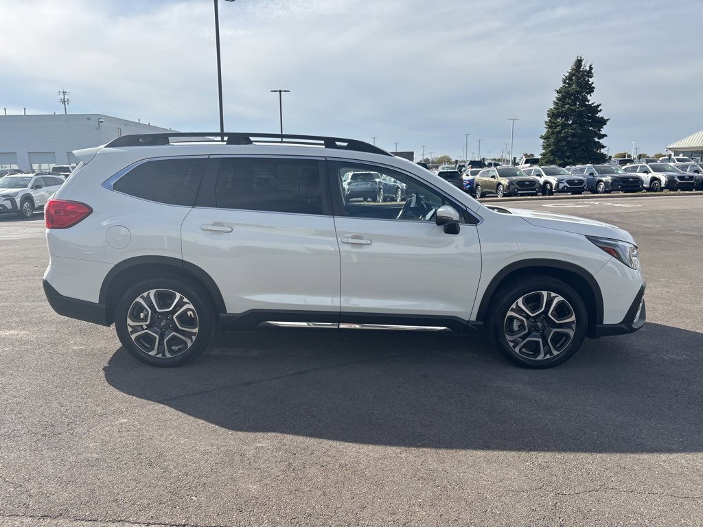 Certified 2023 Subaru Ascent Limited image 2