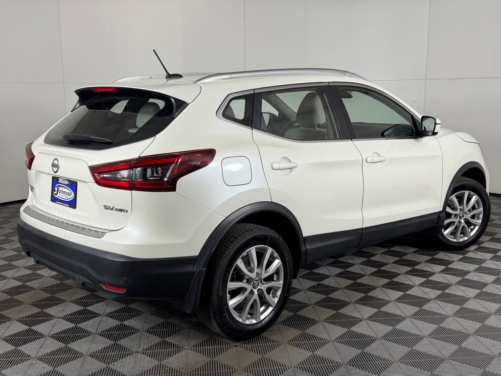 Used 2021 Nissan Rogue Sport SV image 7