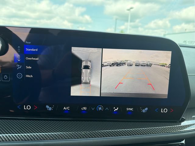 New 2027 Chevrolet Traverse Z71 w/ Driver Confidence Package AWD/4WD image 22
