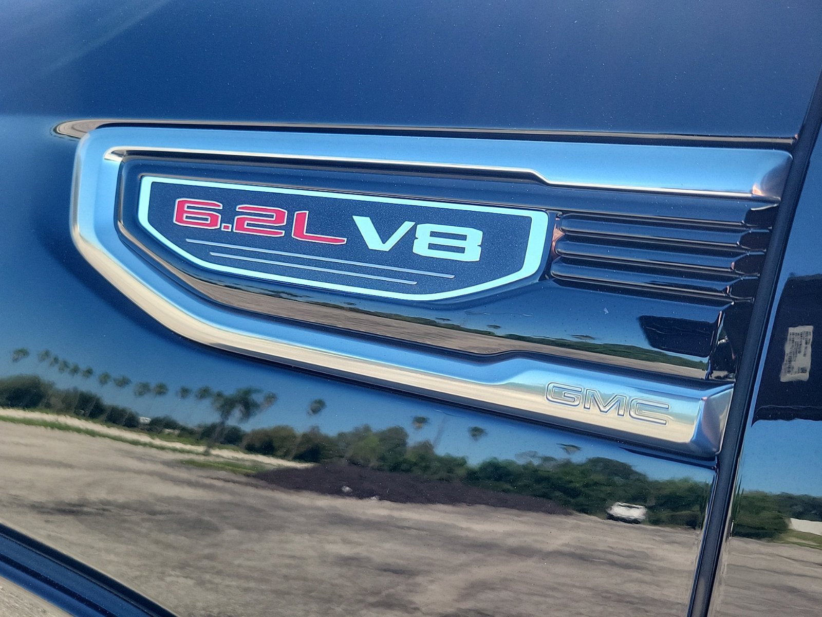 New 2026 GMC Sierra 1500 AT4 w/ Technology Package AWD/4WD image 9
