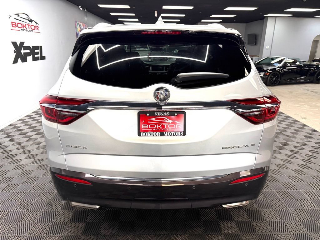 Used 2018 Buick Enclave Essence FWD image 13