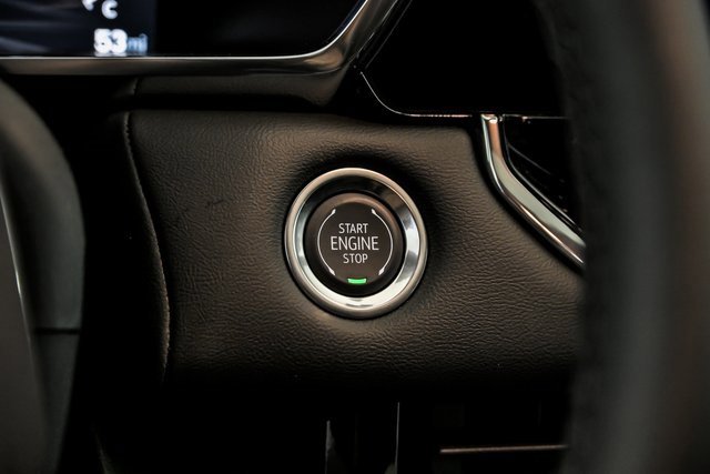 New 2026 GMC Canyon Elevation w/ Convenience Package image 12