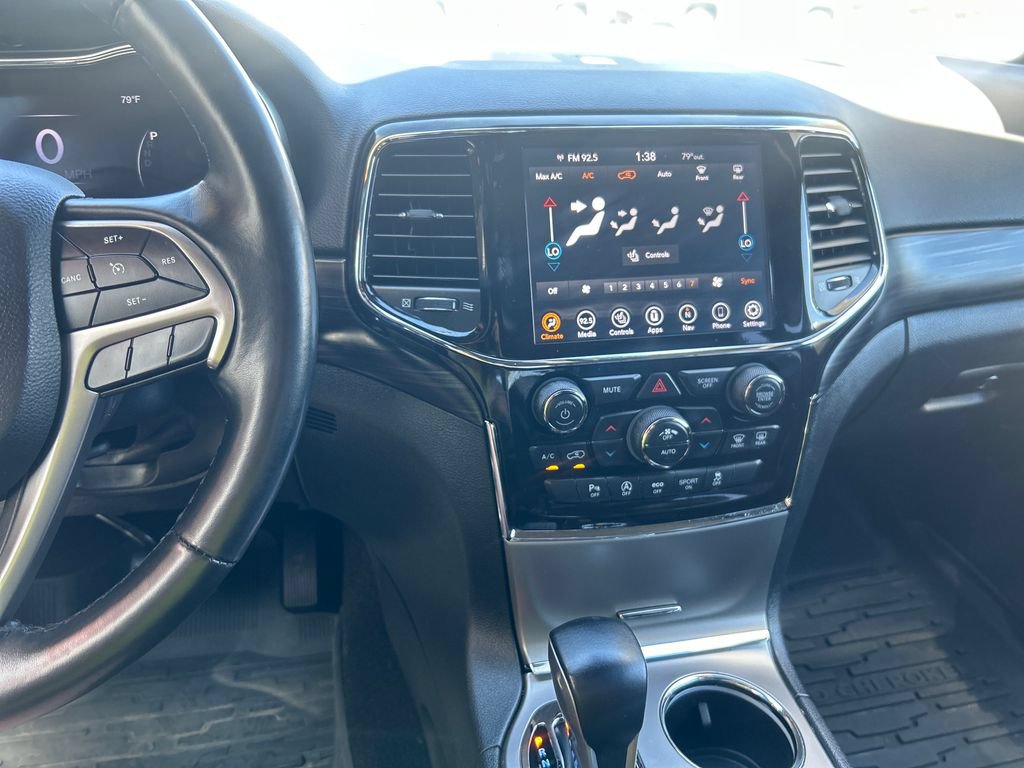 Used 2021 Jeep Grand Cherokee Laredo X AWD/4WD image 20
