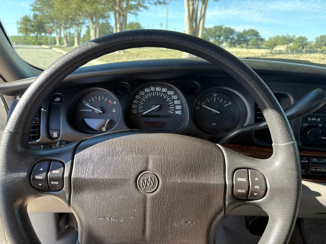 Used 2004 Buick Le Sabre Custom FWD image 54