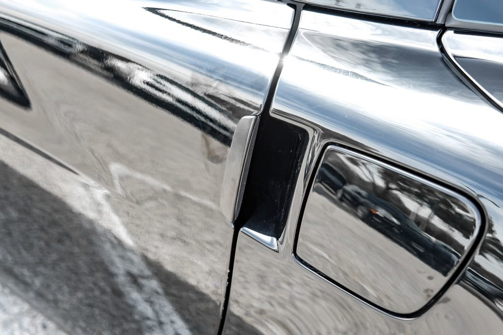 Used 2007 Chevrolet Corvette Z06 w/ Preferred Equipment Group image 37