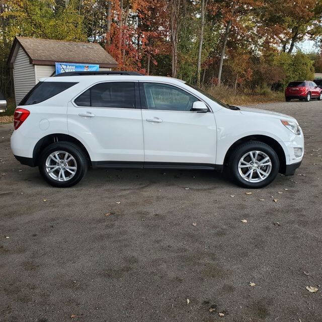 Used 2017 Chevrolet Equinox LT w/ Convenience Package image 7