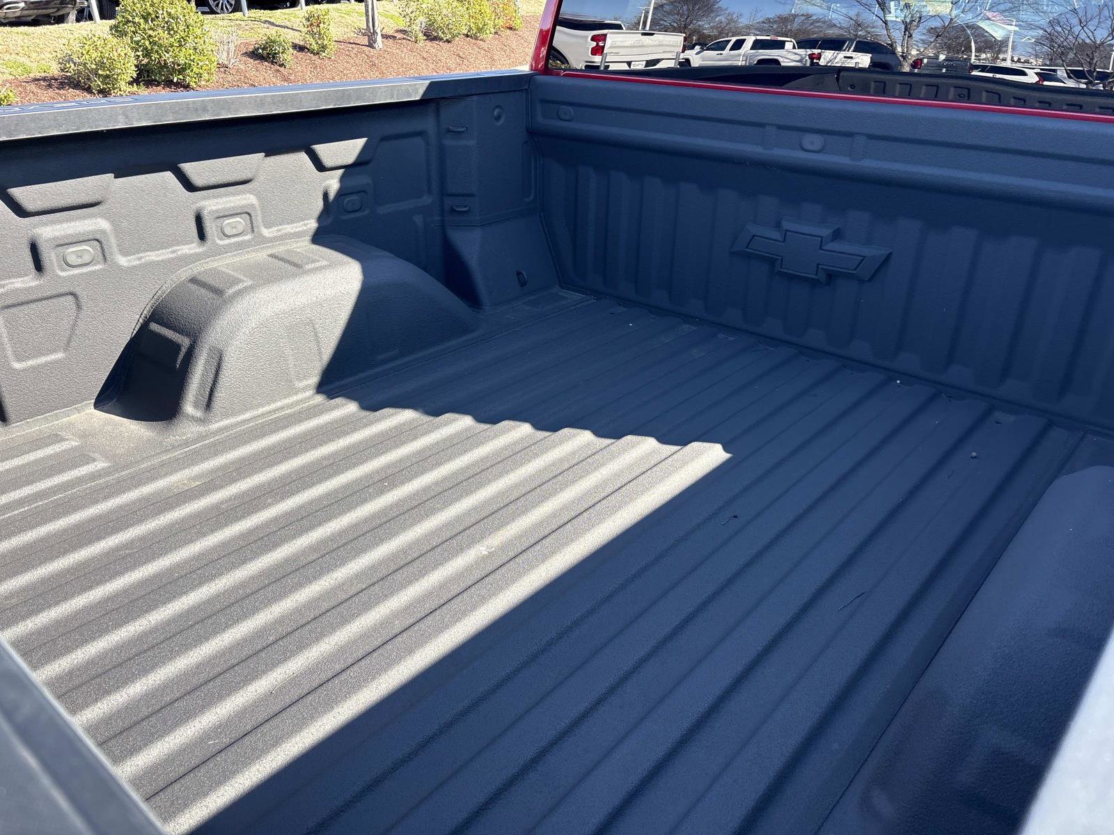 Used 2023 Chevrolet Silverado 1500 LT Trail Boss w/ Protection Package image 32