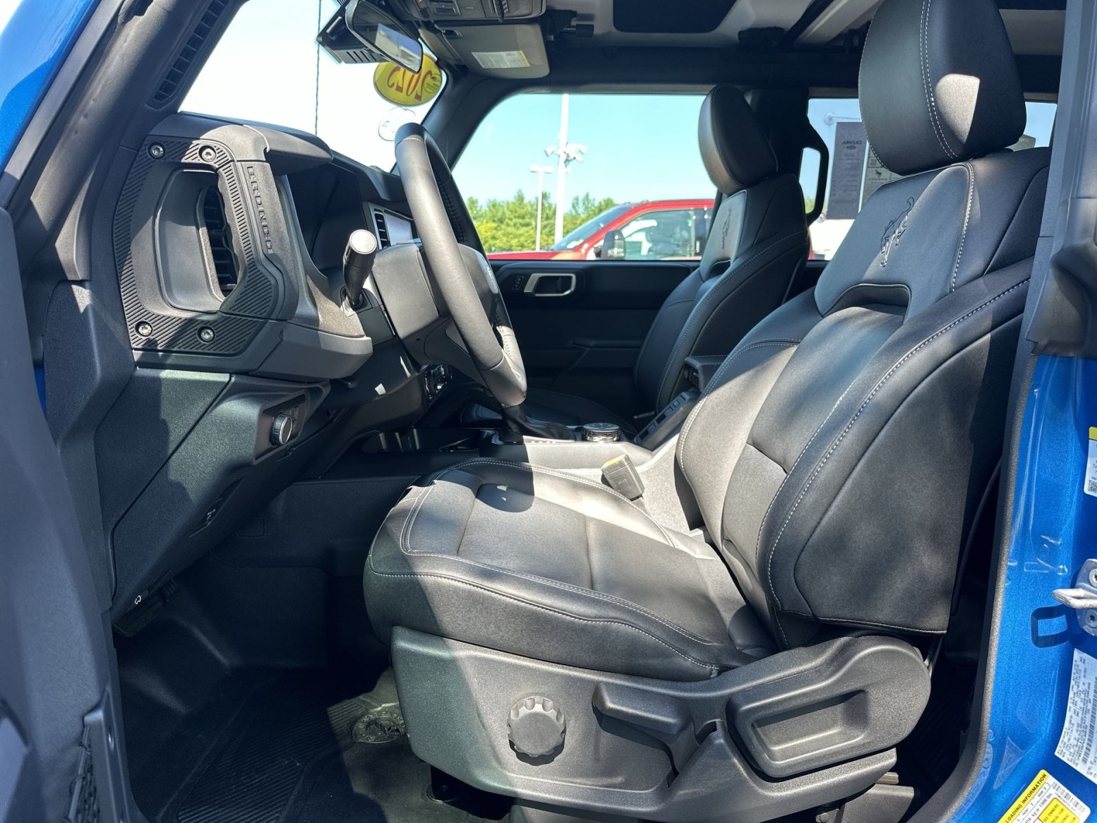 New 2025 Ford Bronco Badlands AWD/4WD image 14