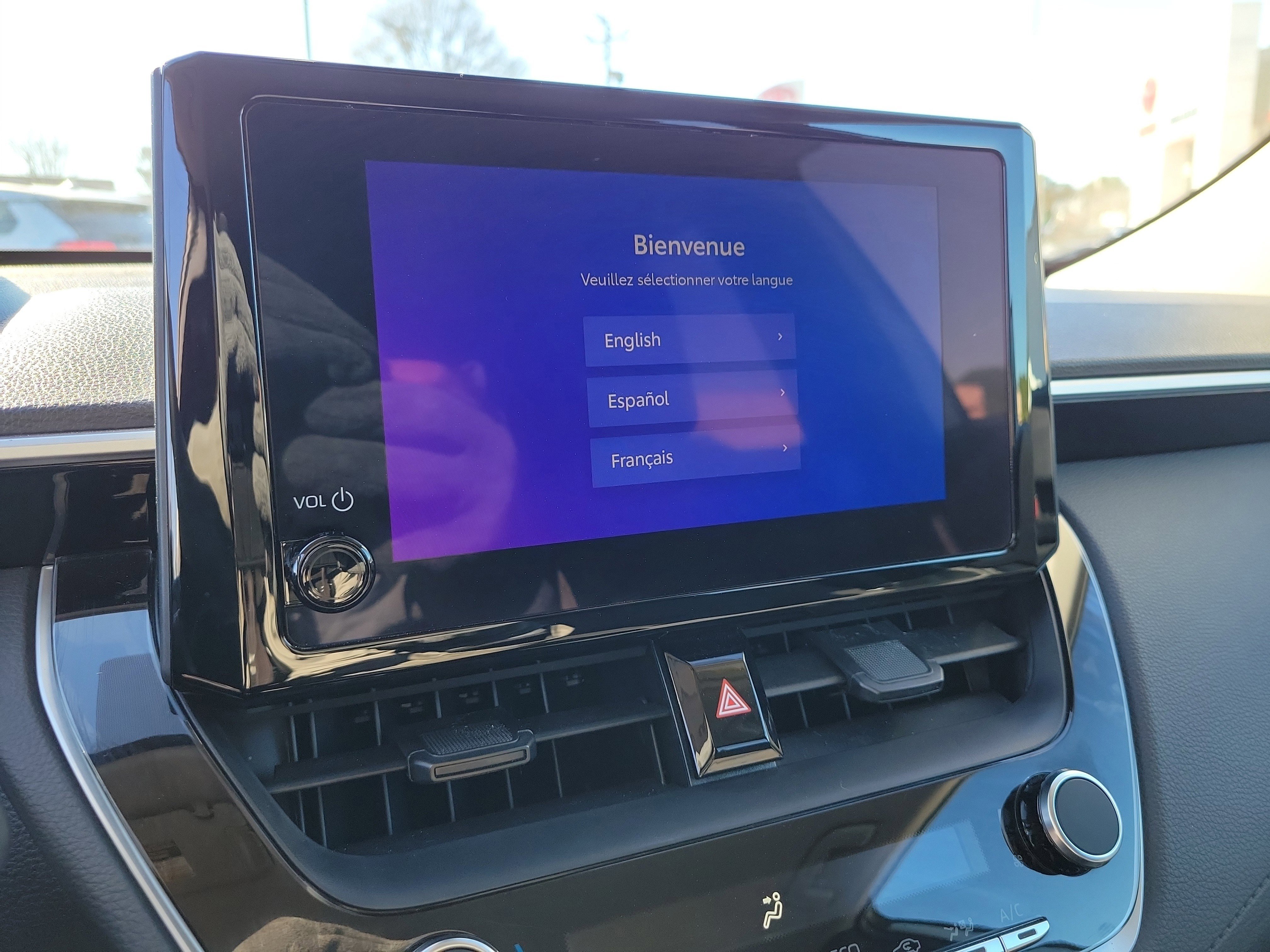 Used 2024 Toyota Corolla Cross LE image 25